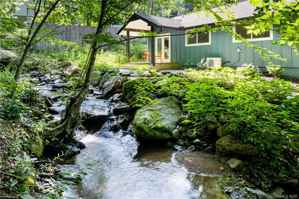 470 Blackberry Inn Road Weaverville NC 28787