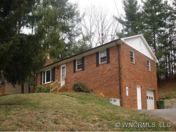 15 Trinity Chapel Road Asheville NC 28805