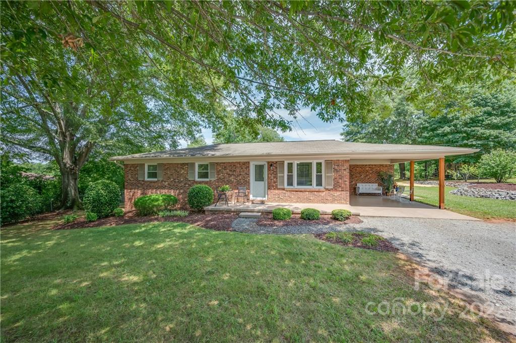 216 Windy Hill Drive Forest City NC 28043