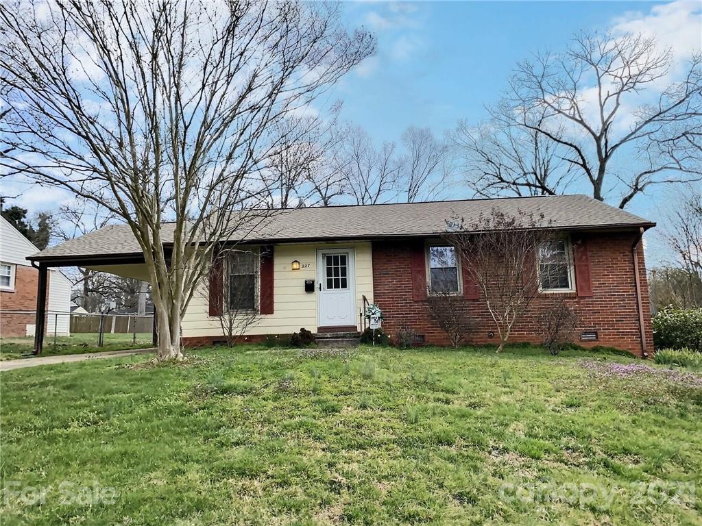 227 Scottie Place Charlotte NC 28217