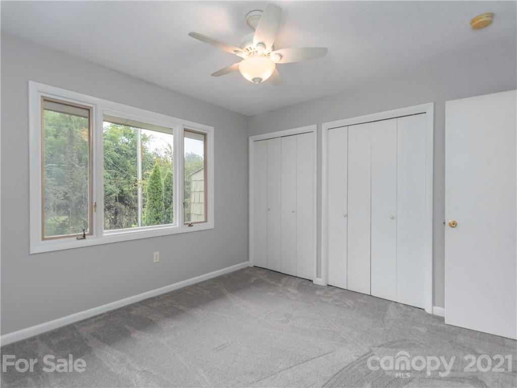 82 Chelsea Road Waynesville NC 28786