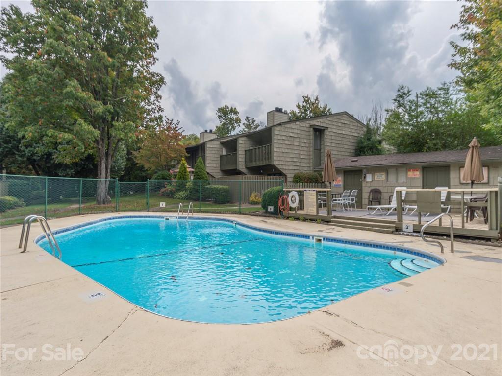 82 Chelsea Road Waynesville NC 28786