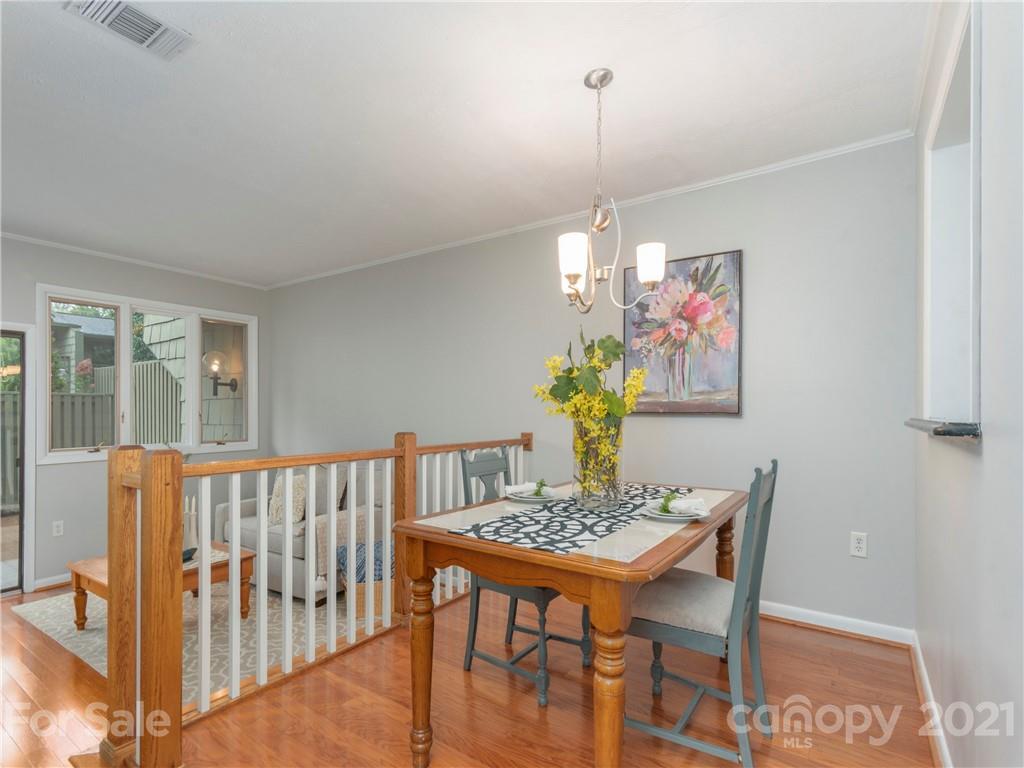 82 Chelsea Road Waynesville NC 28786