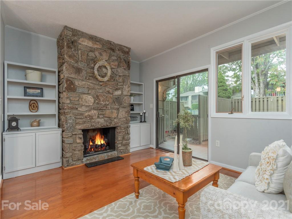 82 Chelsea Road Waynesville NC 28786