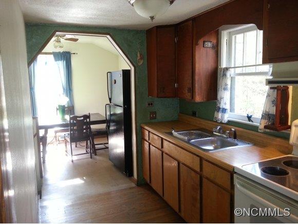 207 State Street Asheville NC 28806