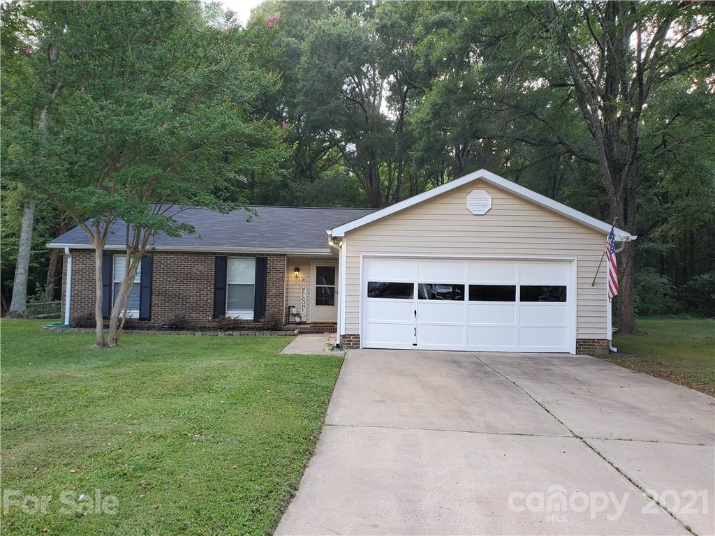5301 Rockspray Court Charlotte NC 28215