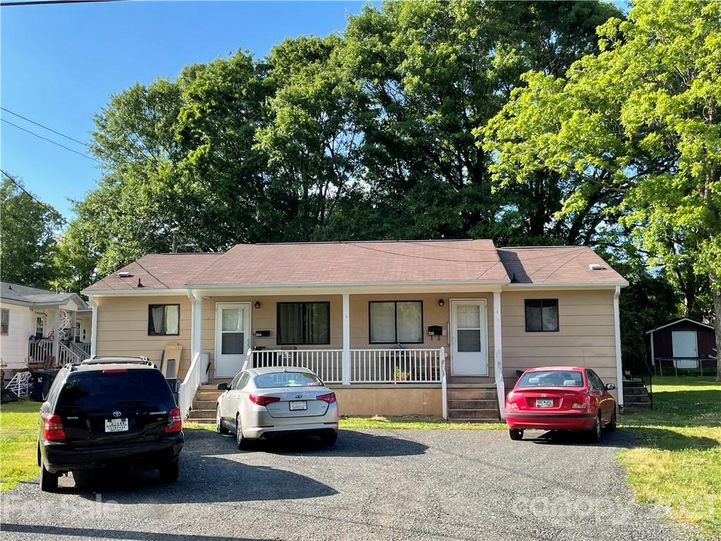 332 W Chestnut Street Stanley NC 28164