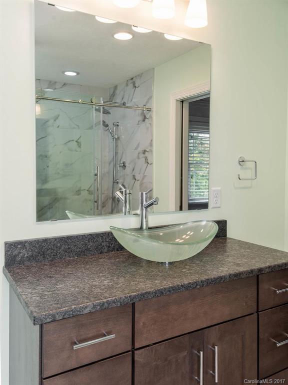 34 New Jersey Avenue Asheville NC 28806