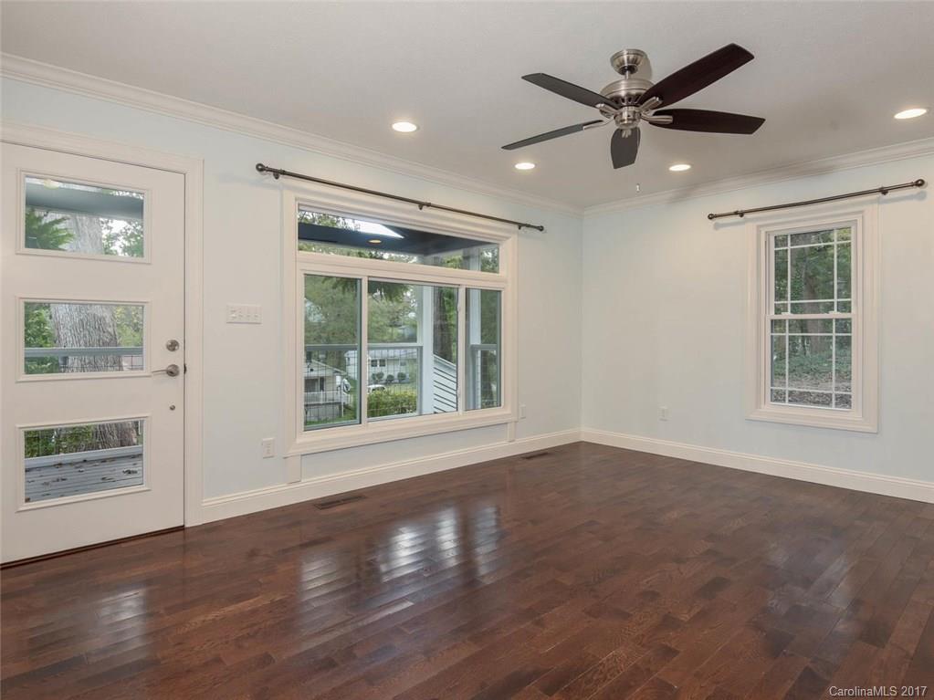 34 New Jersey Avenue Asheville NC 28806