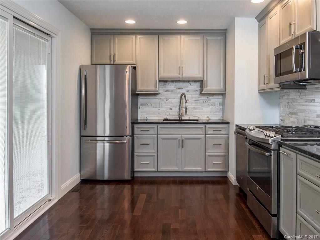 34 New Jersey Avenue Asheville NC 28806