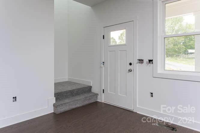 128 Hartman Lane Candler NC 28715