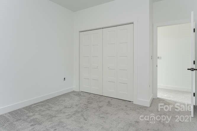 128 Hartman Lane Candler NC 28715