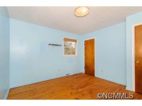 170 Riverview Drive Asheville NC 28806