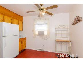 170 Riverview Drive Asheville NC 28806