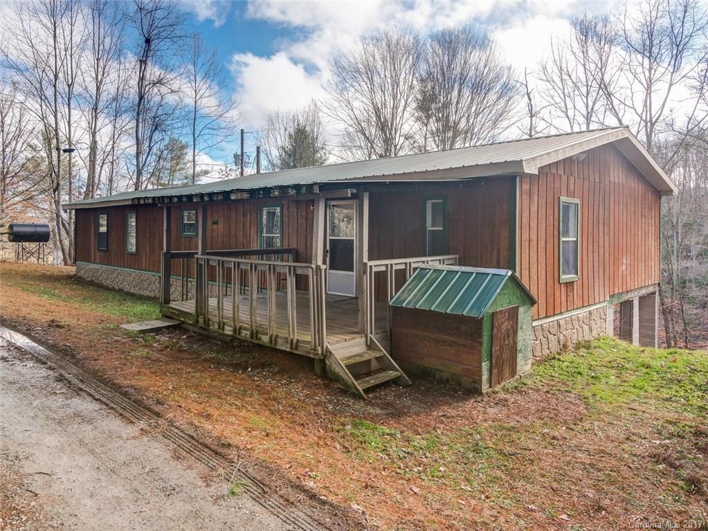 25 Mace Road Marshall NC 28753