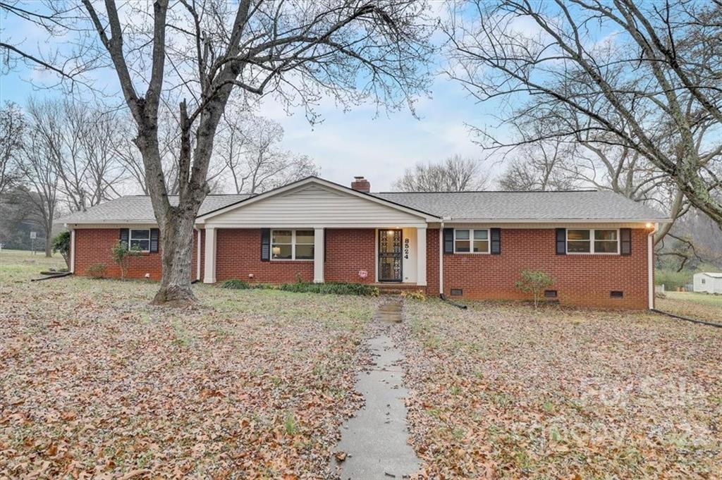 8524 Denbur Drive Charlotte NC 28215