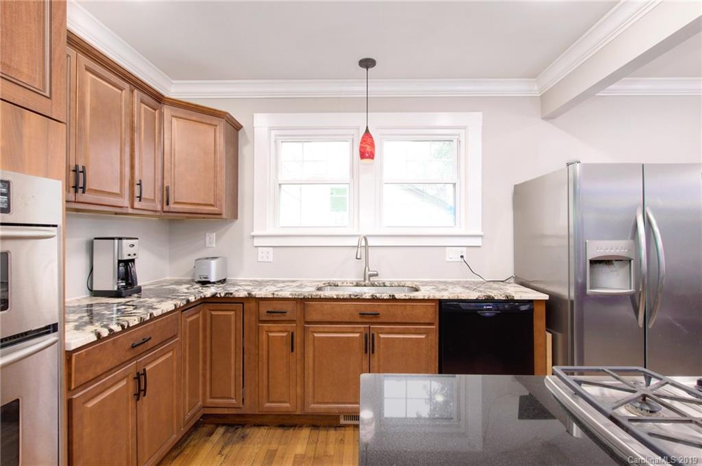 30 Brucemont Circle Asheville NC 28806
