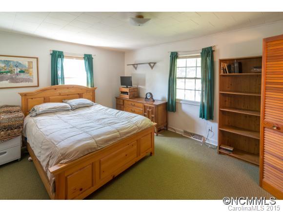218 Varden Place Swannanoa NC 28778