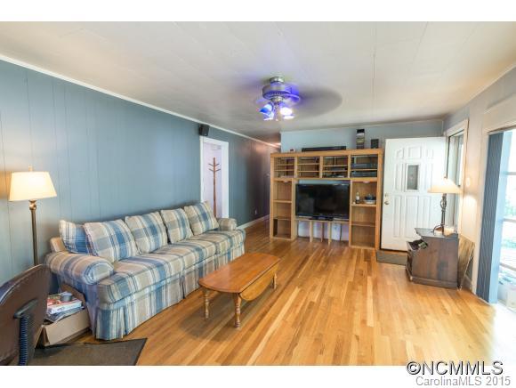 218 Varden Place Swannanoa NC 28778