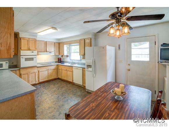 218 Varden Place Swannanoa NC 28778