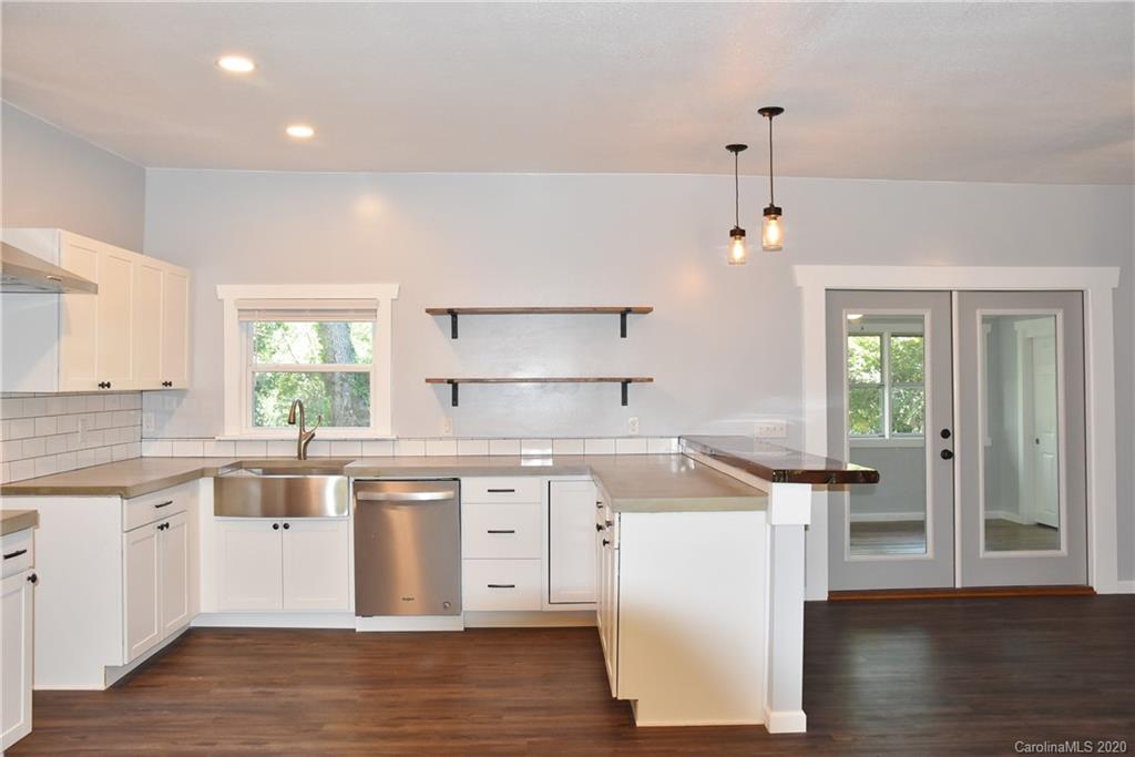 225 S Hillside Street Rutherfordton NC 28139