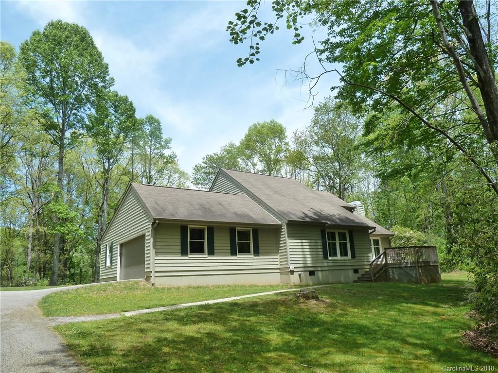 120 Woodchuck Way Mills River NC 28759