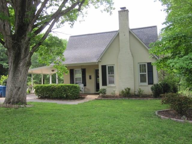 1091 4th Avenue Drive Nw Hickory NC 28601