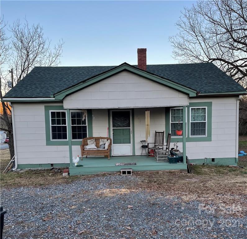 843 Old Henrietta Road Forest City NC 28043