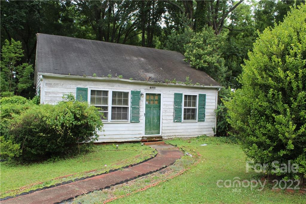 6511 S Tryon Street Charlotte NC 28217