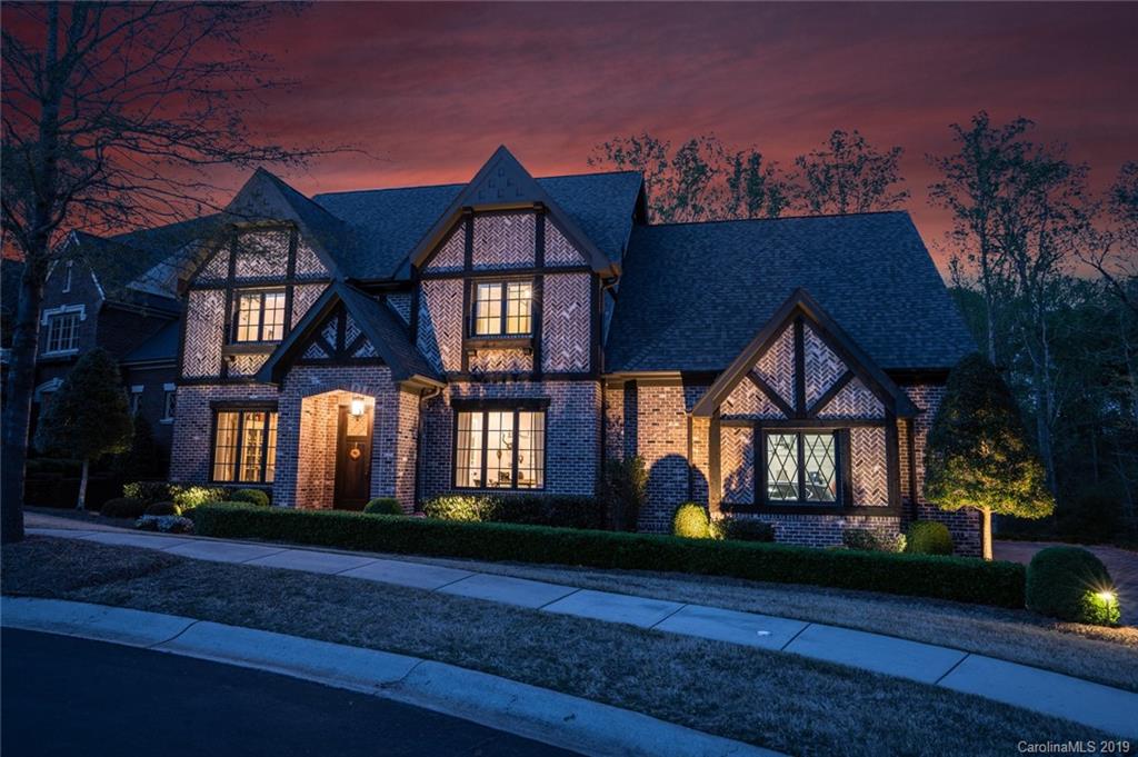 9514 Heydon Hall Circle Charlotte NC 28210
