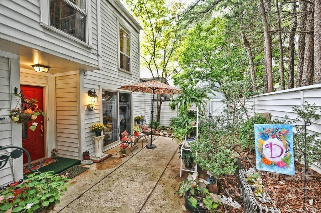7107 Stonington Lane Charlotte NC 28227