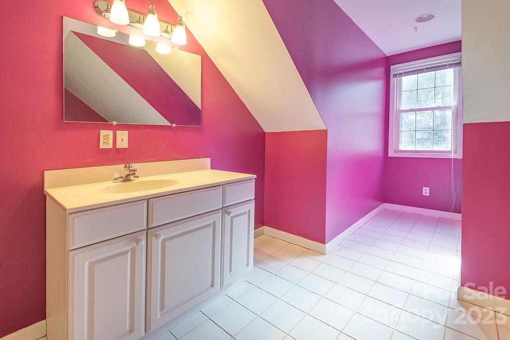 210 Blake Mountain Circle Asheville NC 28803