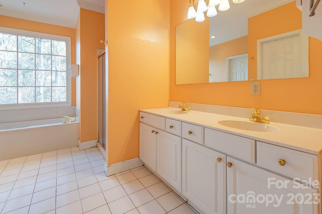 210 Blake Mountain Circle Asheville NC 28803