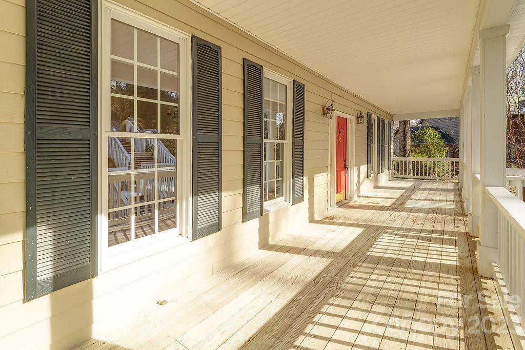 210 Blake Mountain Circle Asheville NC 28803
