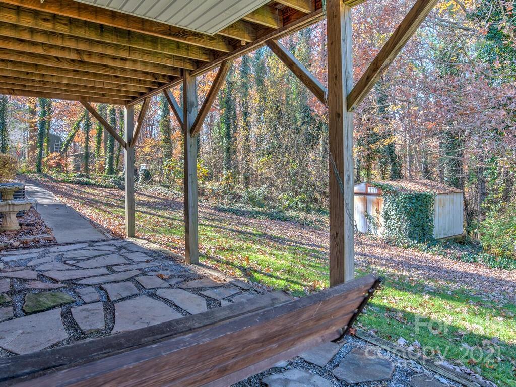 10 Old Asbury Road Candler NC 28715