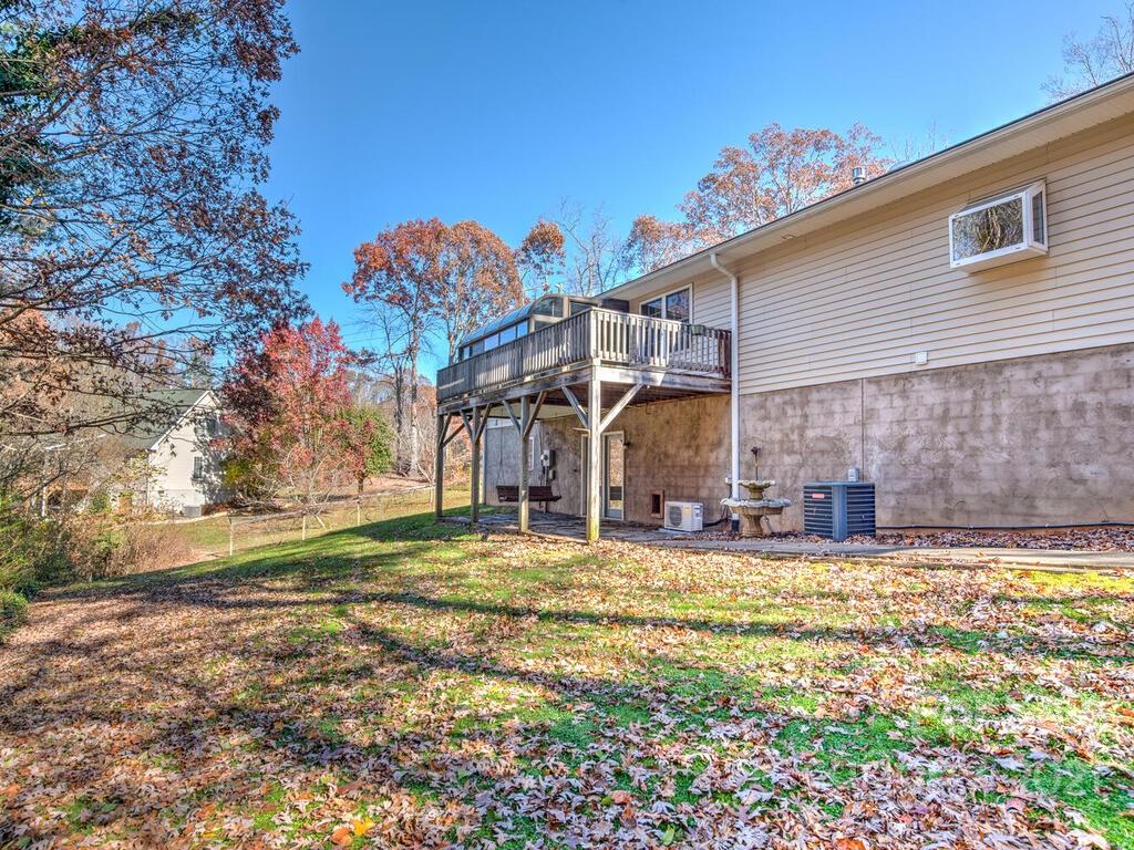 10 Old Asbury Road Candler NC 28715