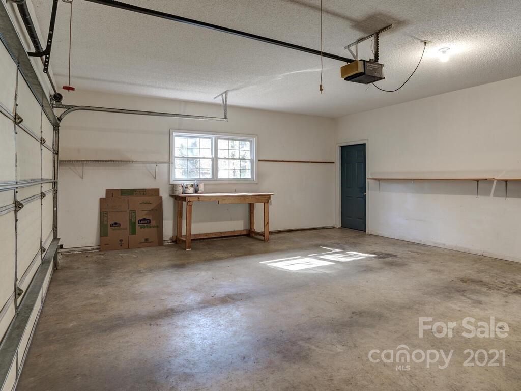 10 Old Asbury Road Candler NC 28715