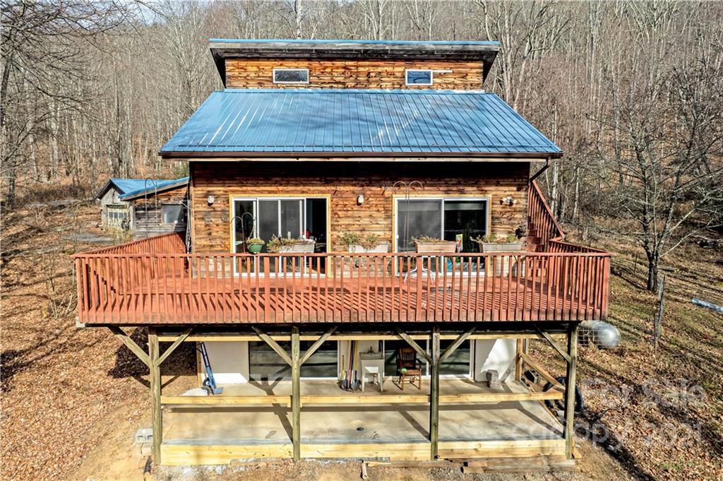 3366 Lickskillet Road Burnsville NC 28714