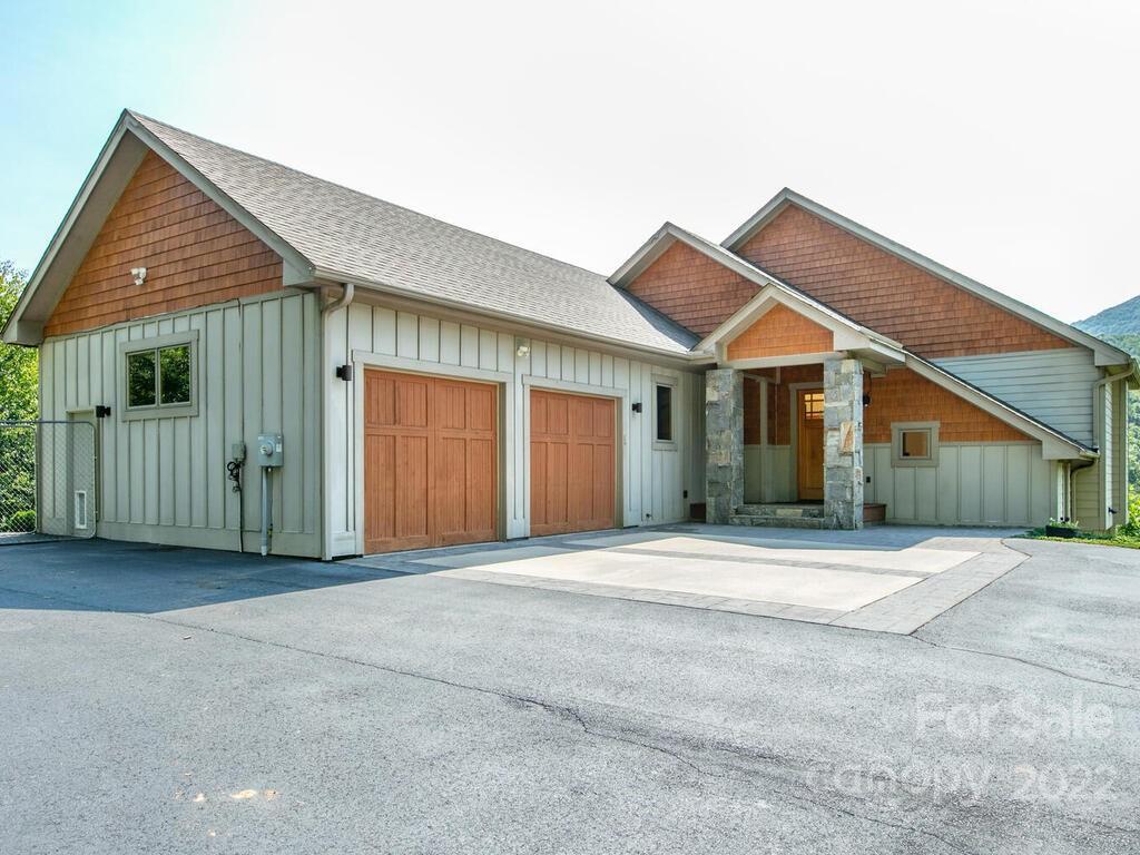 1017 S Turkey Creek Road Leicester NC 28748