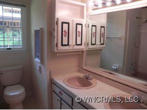 15 Salem Acres Road Weaverville NC 28787