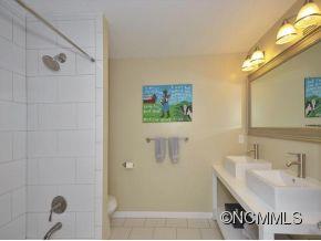 39 Hibriten Drive Asheville NC 28801