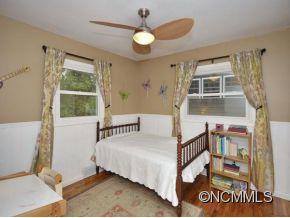 39 Hibriten Drive Asheville NC 28801
