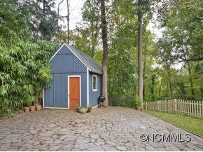 39 Hibriten Drive Asheville NC 28801