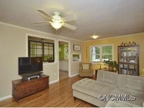 39 Hibriten Drive Asheville NC 28801