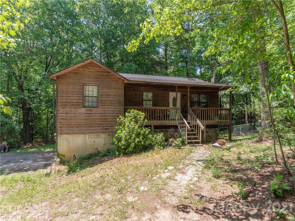 1050 Sharon Ridge Road Fairview NC 28730