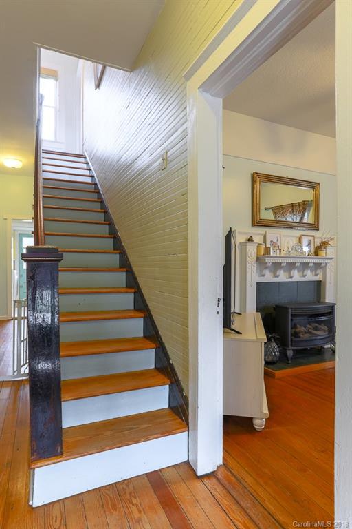 190 Elk Mountain Road Asheville NC 28804