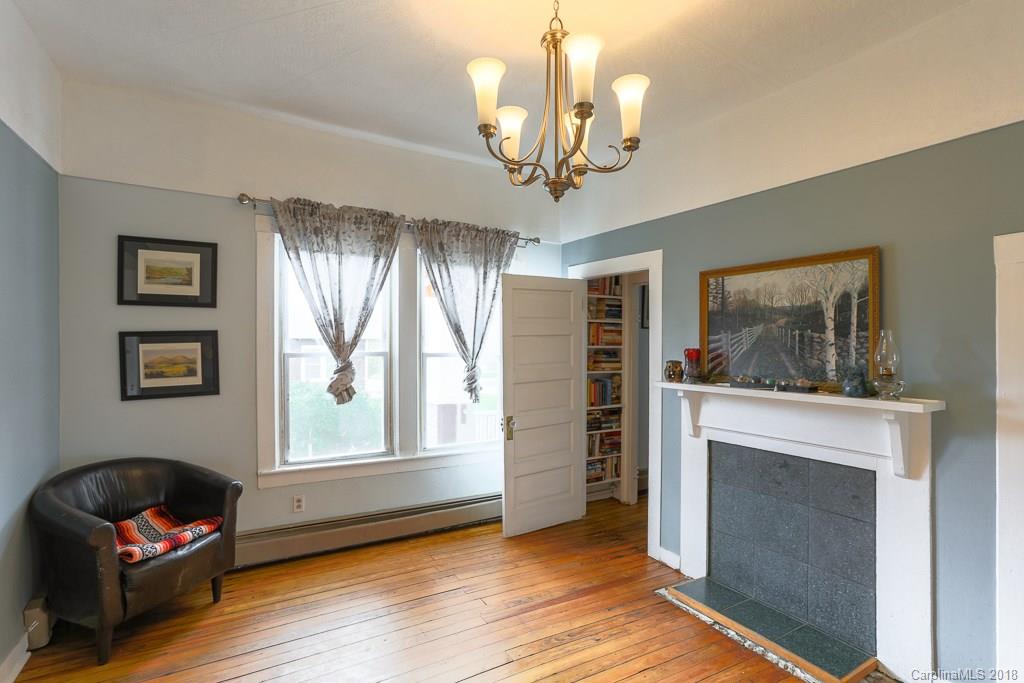 190 Elk Mountain Road Asheville NC 28804