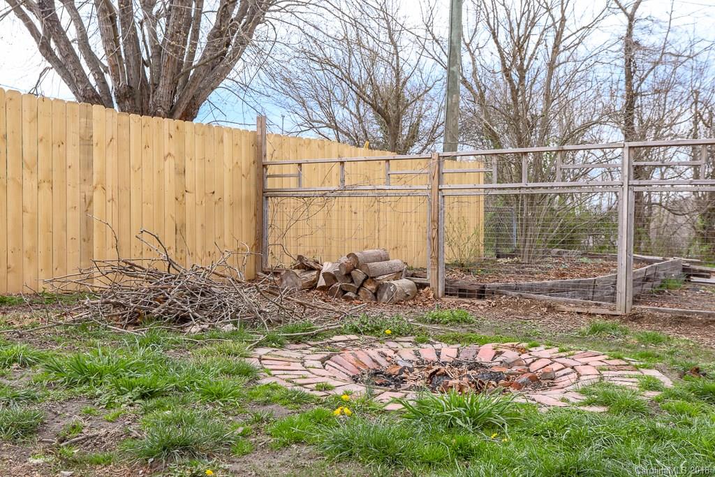 190 Elk Mountain Road Asheville NC 28804