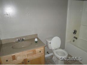 115 Knollway Court Asheville NC 28806