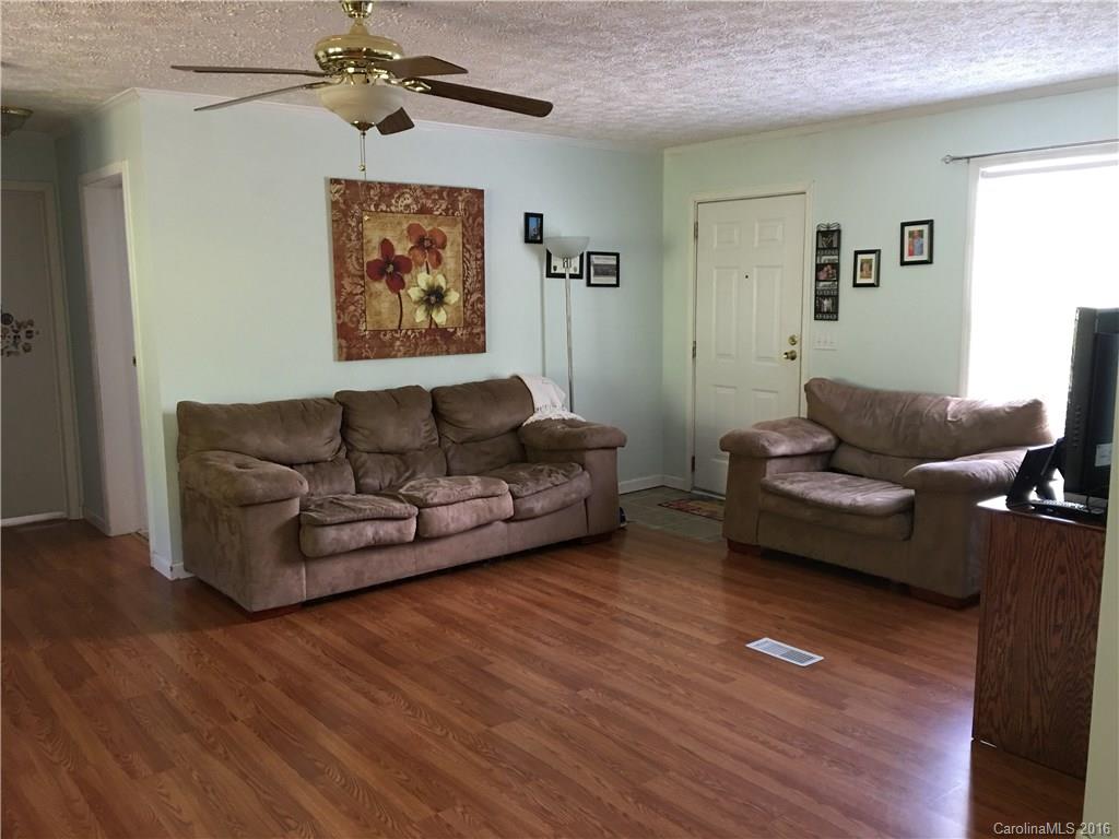 12 Honey Locust Lane Candler NC 28715